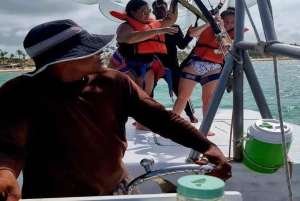 Punta Cana: Hotel Pickup and Parasailing Adventure