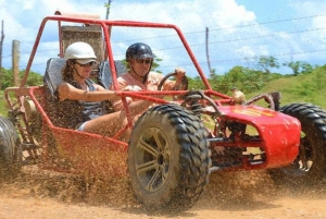 プンタ カナ：マカオ ビーチでの 4x4 ATV アドベンチャー (少人数グループと送迎付き)