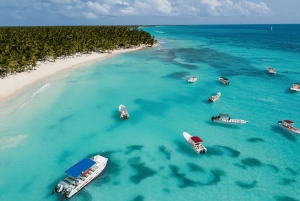 Punta Cana: Isla Saona Premium Mano Juan and exclusive beach