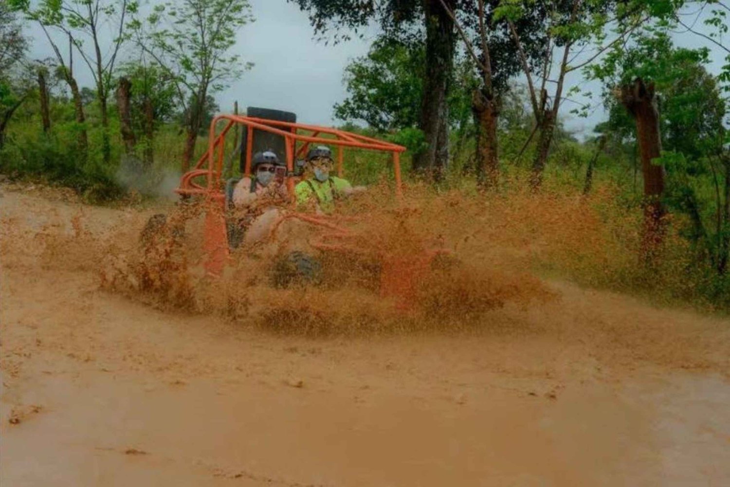 Punta - Cana Macao Buggies Adventure met Mercatrip SRL