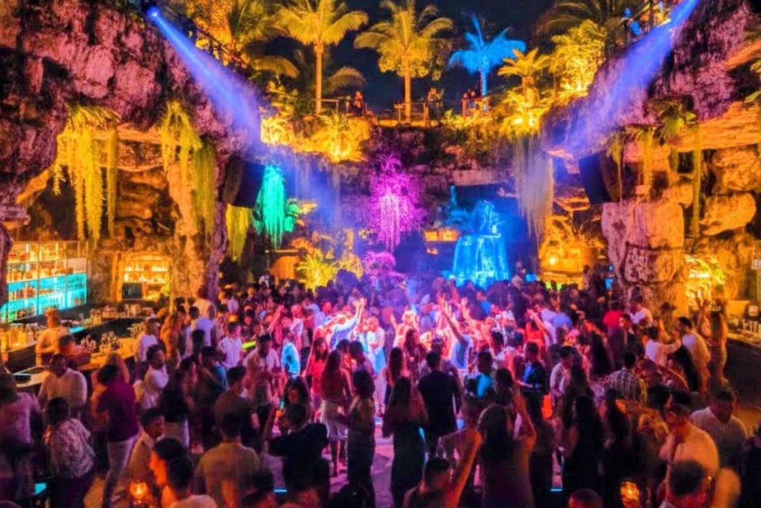 Punta Cana: Maroca Club Entry Ticket With Premium Open Bar