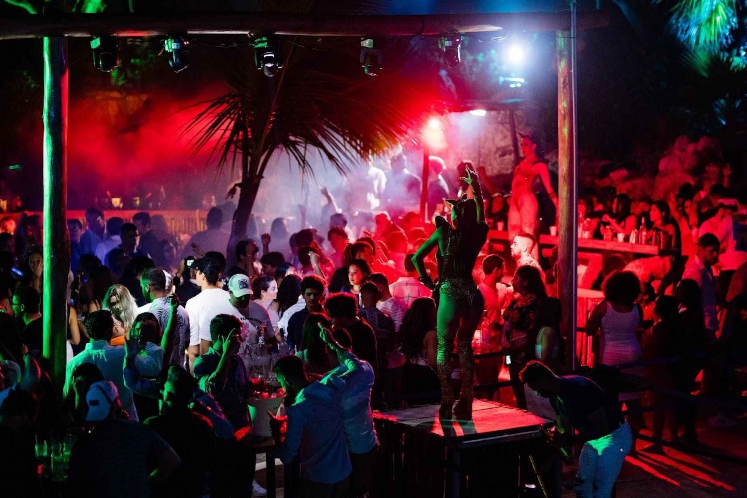 Club Maroca Punta Cana: Donde el Paraíso se encuentra con el Entretenimiento