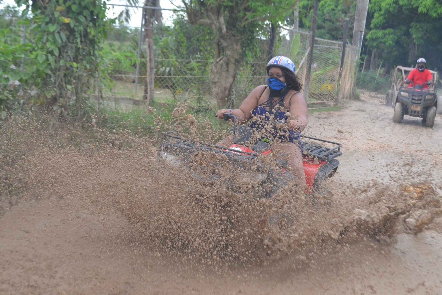 Punta Cana Off-Road 4x4 ATV: Spiaggia, Grotta e Mamajuana