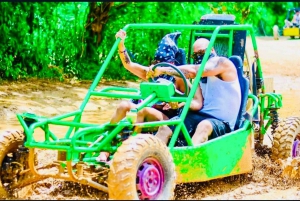 Punta cana : Aventura en buggy todoterreno con baño en cueva cenote y Playa