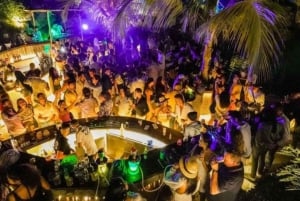 プンタカナ：特別な屋上バーと秘密のクラブを巡る一夜