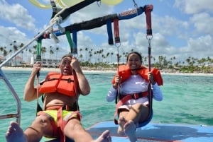 Parasailing z odbiorem z hotelu :Punta Cana