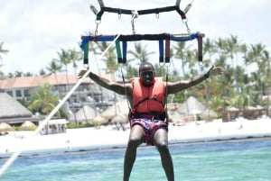 Punta Cana: Parasailing
