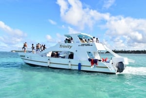 Punta Cana Catamaran Party – Snorkeling, open bar e musica