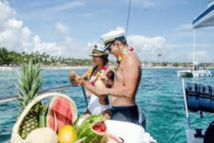 Punta Cana: Party Boat + Snorkeling Music Drink Fruit