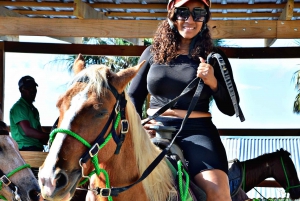 Punta Cana:Poursuite en buggy, caballo et ziplines dans la selva