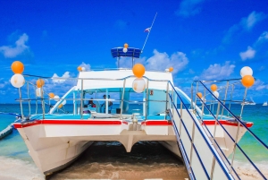 Punta Cana: Private Buggy, Horseback, Zipline & Catamaran