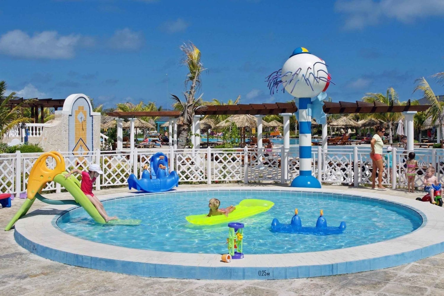 Punta Cana: Private Caribbean Lake Park Entry Ticket