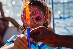 Punta Cana: Private Catamaran Cruise, Snorkeling & Open bar