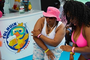 Punta Cana: Private Catamaran Cruise, Snorkeling & Open bar