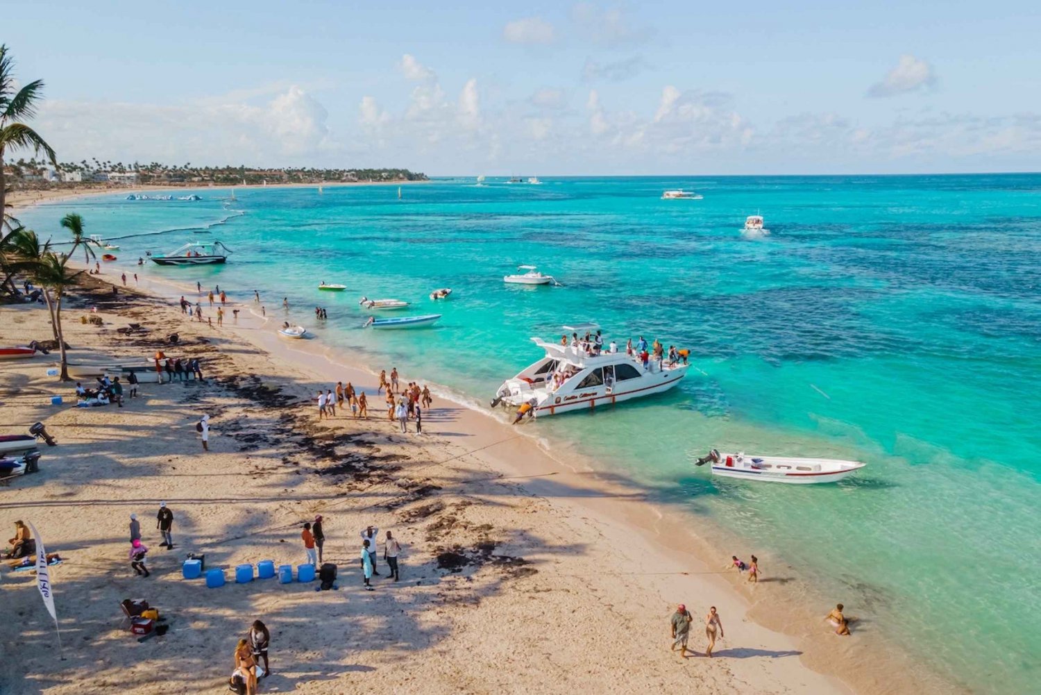 Punta Cana: Fiesta privada en barco con bebidas y aperitivos
