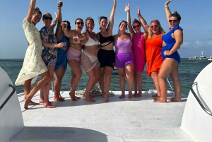 Punta Cana: Crociera privata in barca con bevande e spuntini