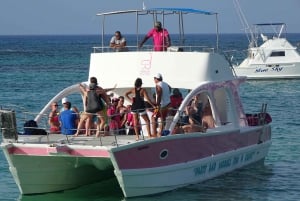Punta Cana: Privat partybåt med rutschkana och grill