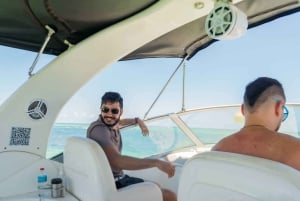 Punta Cana: Private Yacht Charter with Snorkeling
