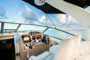 Punta Cana: Private Yacht Charter with Snorkeling