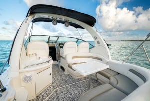 Punta Cana: Private Yacht Charter with Snorkeling