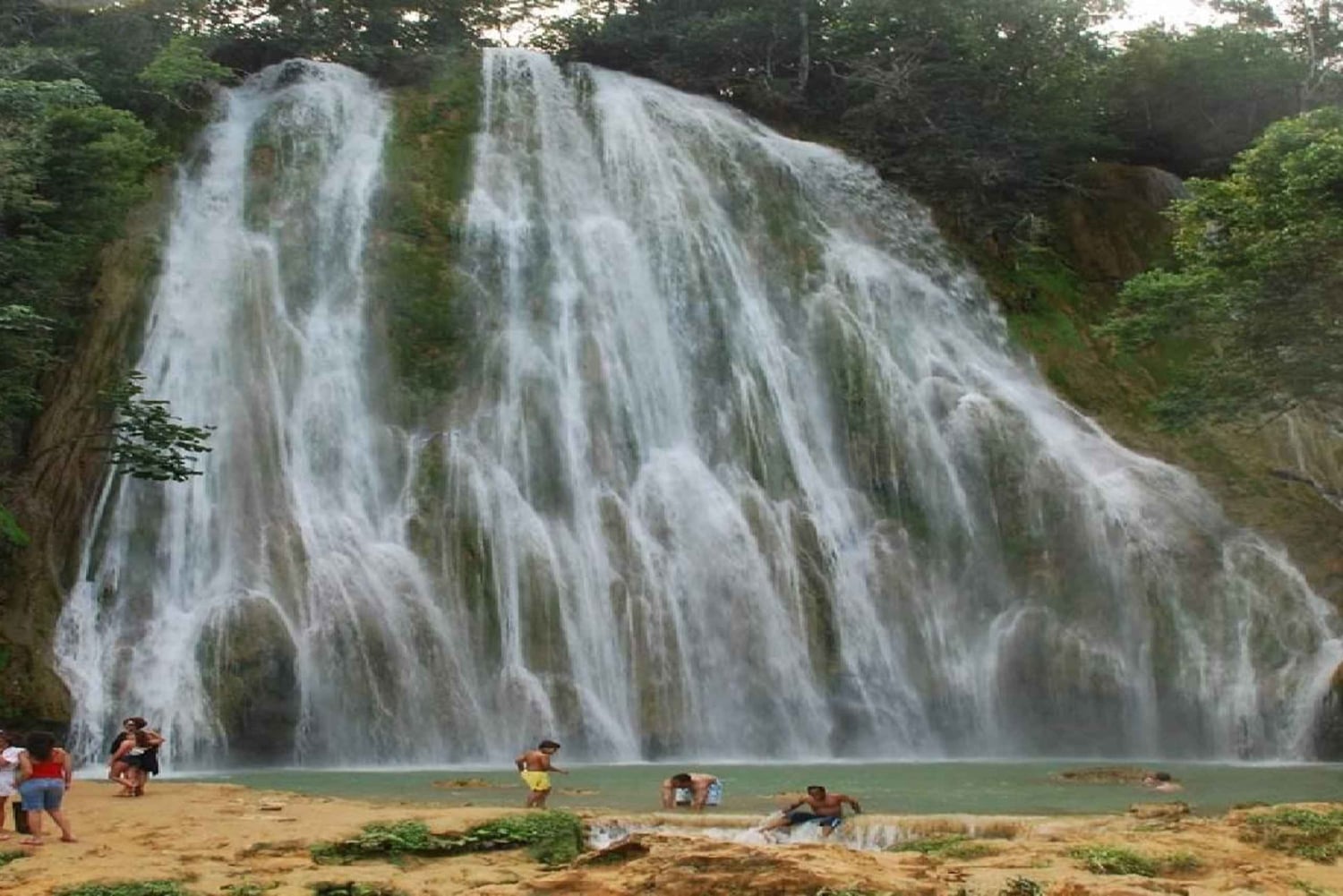 Punta Cana: excursión de un día a la península de Samaná y Cayo Levantado