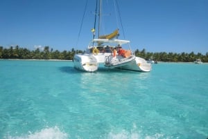 Punta Cana: Saona Eiland Dagtour en Catamaran Party