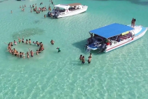 Punta Cana: Saona Island Full-Day Open Bar, Lunch & Transfer