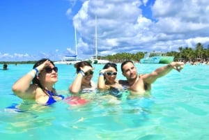 Punta Cana: Saona-saaren pikavene- ja katamaraanikierros