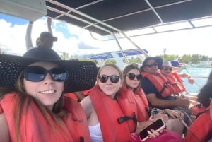 Punta Cana: Saona Island Tour med lunsj og drikke