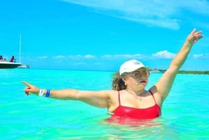 Punta Cana: Saona Island Tour with Lunch and Drinks