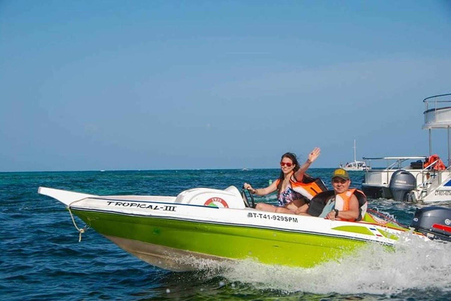 Punta Cana: Speedboat Adventure with Guide