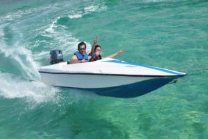 Punta Cana: Speedboat and Snorkeling Tour with Hotel Pickup