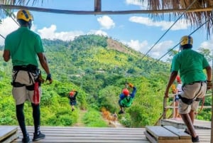 Punta Cana: Zip Line-eventyr med henting på hotellet