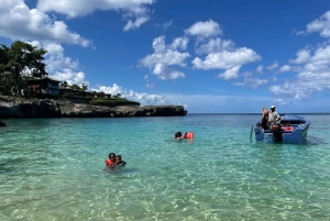 Rio San Juan: Private Tour & Bootsfahrt & Versteckte Juwelen