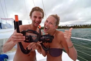 セーリング・スプラッシュツアースピードボート、シュノーケリング、カタマラン