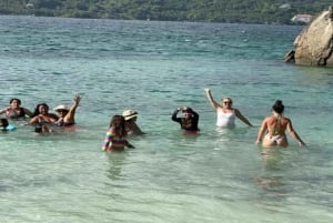 Samaná: Katamaran-tur til Cayo Levantado med lunsj