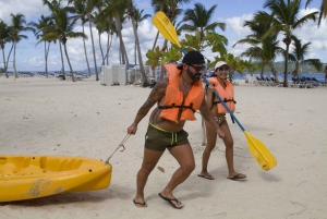 Samaná: Whale, Cayo Levantado, & Kayak in Samaná Bay Tour
