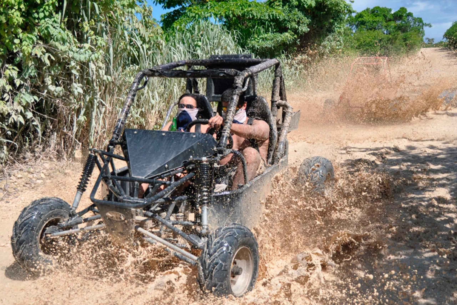 Santo Domingo: Buggy Tour, Chavón River & Bayahibe Beach