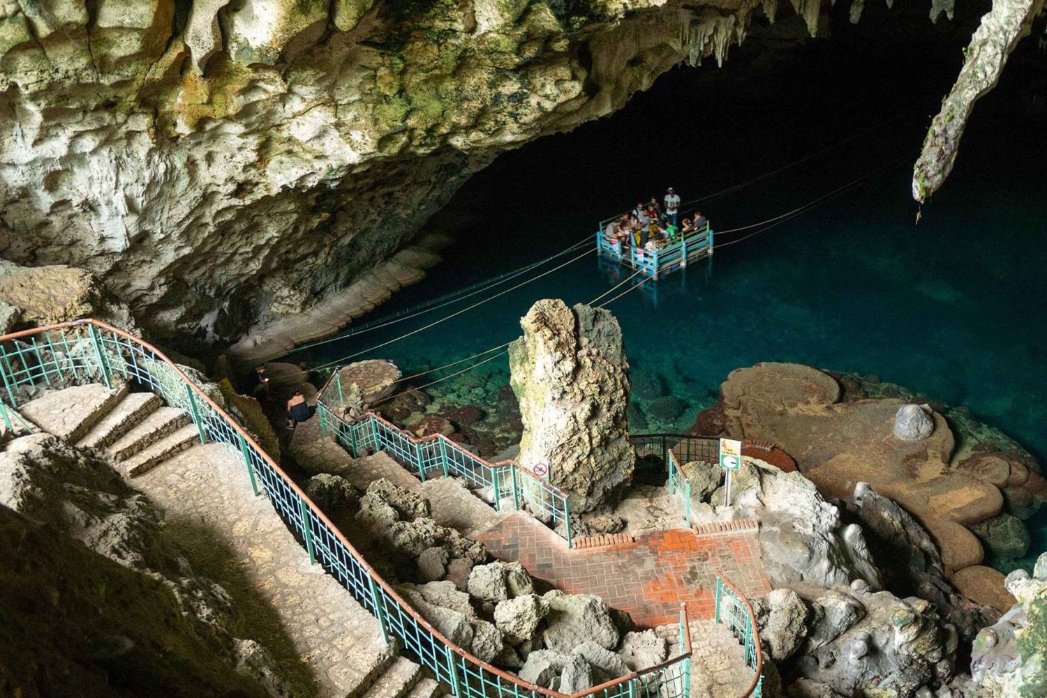 Santo Domingon kaupunkikierros Punta Canasta lounaalla