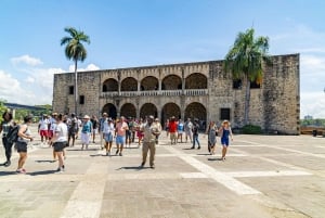 Santo Domingo Colonial City Tour Dagsutflykt med lunch