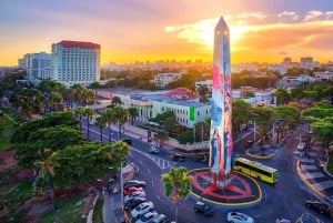 Santo Domingo: Colonial Zone and Los Tres Ojos Tour