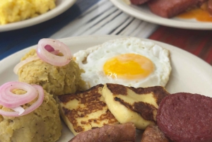 Santo Domingo: Food Tour & Paradise Beach Day with Drinks