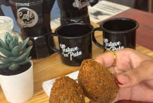 Santo Domingo: Food Tour & Paradise Beach Day with Drinks