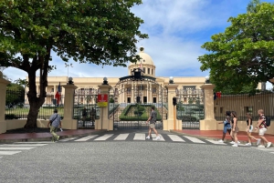 Santo Domingo: Guided City Tour with Lunch