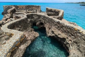 Santo Domingo: paddleboarden, Los Tres Ojos, strand en lunch