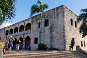 Santo Domingo: Private City Tour walking