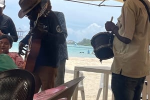 Santo Domingo Top: Los Tres Ojos, fyr, strand och lunch