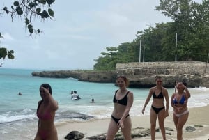 Santo Domingo Top: Los Tres Ojos, fyr, strand och lunch