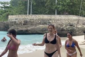 Santo Domingo Top: Los Tres Ojos, fyr, strand och lunch