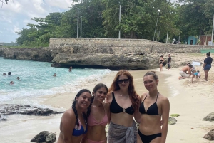 Santo Domingo Top: Los Tres Ojos, fyr, strand och lunch